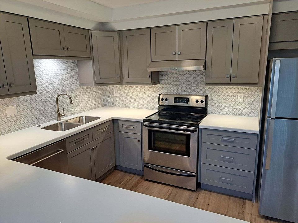 1st image of 2432 SE 53rd Ave