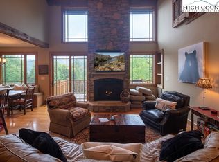 405 Woodlake Loop Rd, Elk Park, NC 28622