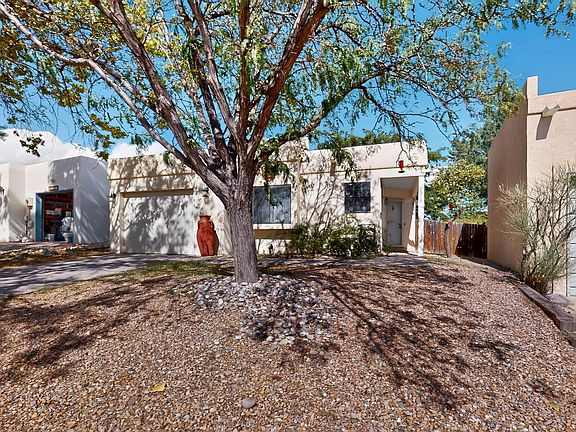 5th image of 7315 Platero Pl NW