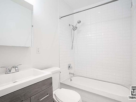 5th image of 69 E 110th St Unit 4B