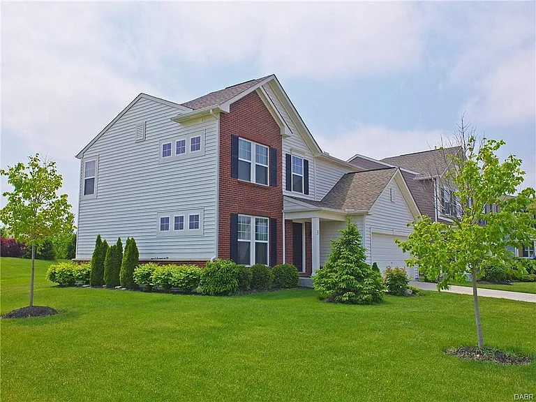 3 Shady Pines Ave — Photo 2