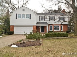 708 Park Dr, Kenilworth, IL 60043