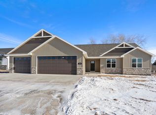 N3654 Gavin Dr, Freedom, WI 54913