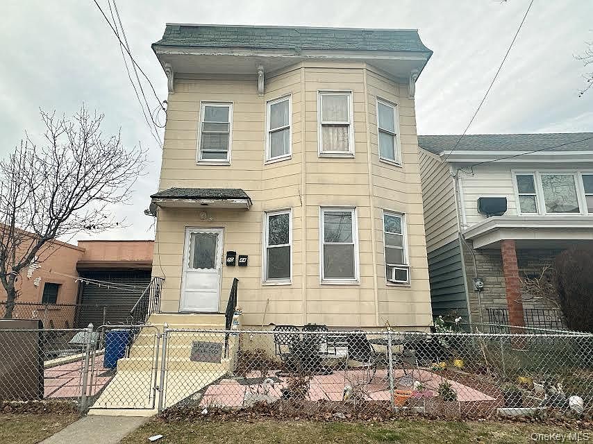 1st image of 2044 120th Street