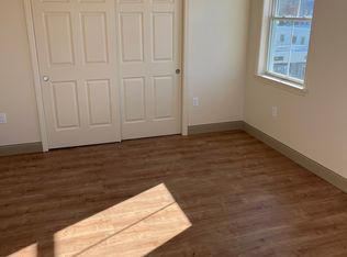 931 Main St #10, Walpole, MA 02081