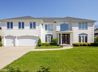 3618 Ari Ln, Glenview, IL 60026