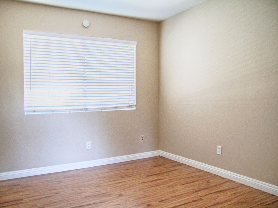 1st image of 2331 Canyon Park Dr