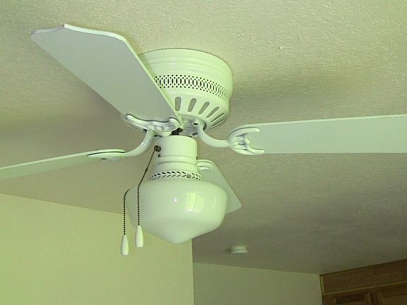 Kitchen sealing fan
