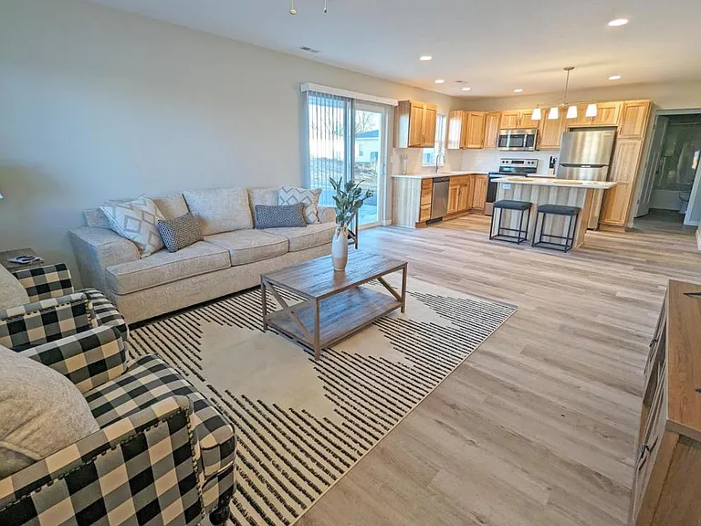 3 Reserve Ct — Photo 14