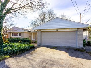 22 Heathview Ave, Toronto, ON M2K 2C1
