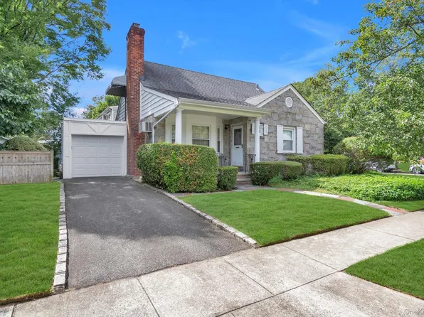 67 Maple Drive, New Hyde Park, NY 11040
