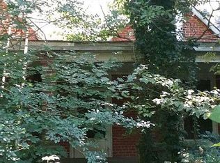 424 E Church St, Lincolnton, NC 28092