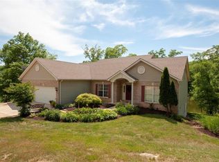 1043 Oak Ridge Rd, Robertsville, MO 63072
