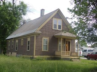 1021 13th Ave, Rock Island, IL