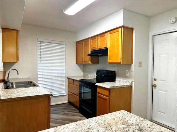 4927 Adonis Dr #4927