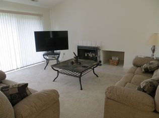 9545 S Pointe Lasalles Dr, Bloomington, IN 47401