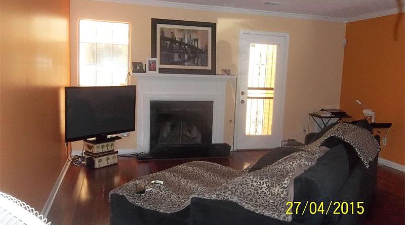 1st image of 6642 Wellington Sq