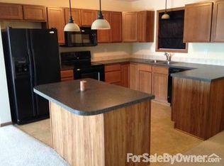 3637 Osullivan Rd, Lincoln, NE 68516