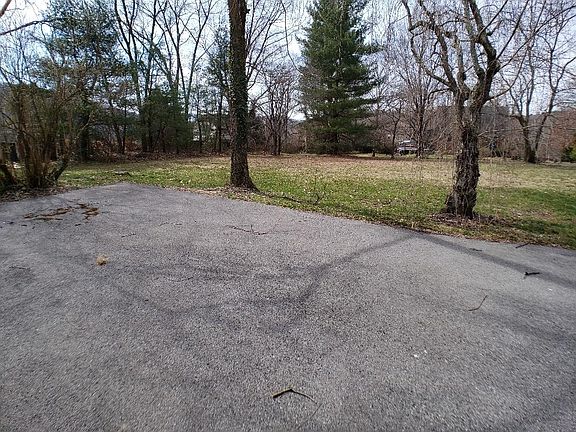5th image of 107 Gilpin Ave