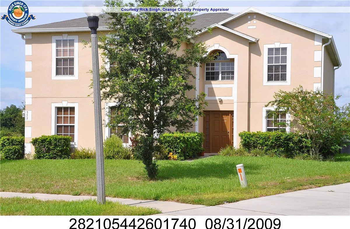 4 bed, 2814 sqft, $2,950 — Photo 1