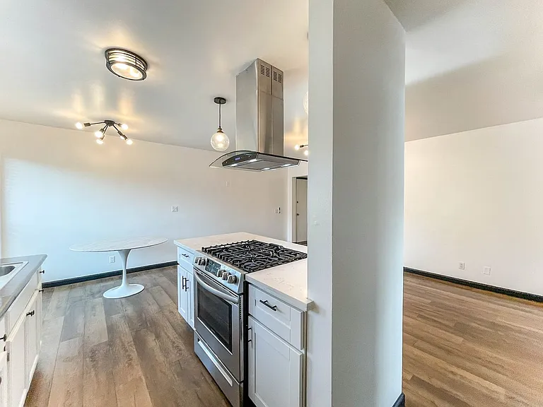 6607 N. Figueroa St. — Photo 30
