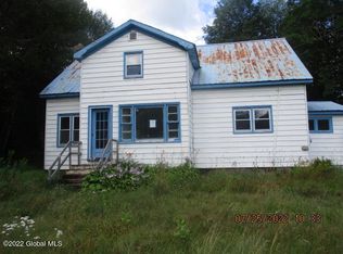 680 Oswegatchie Trail Rd, Oswegatchie, NY 13670