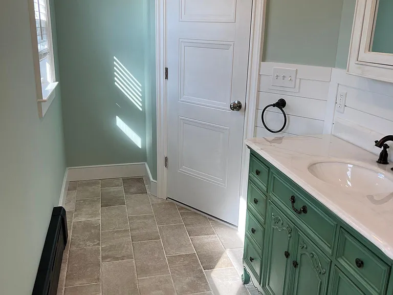 184 Union Ave — Photo 7