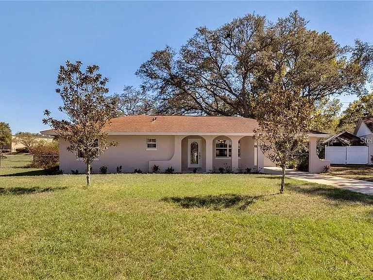 888 S Waterview Dr — Photo 1