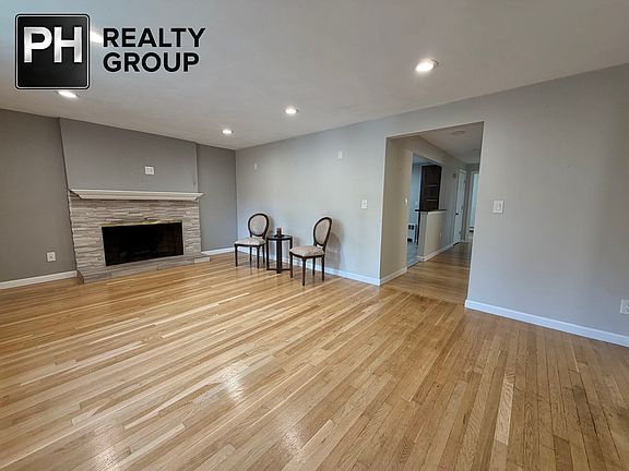 5th image of 39-41 Townly Rd #1