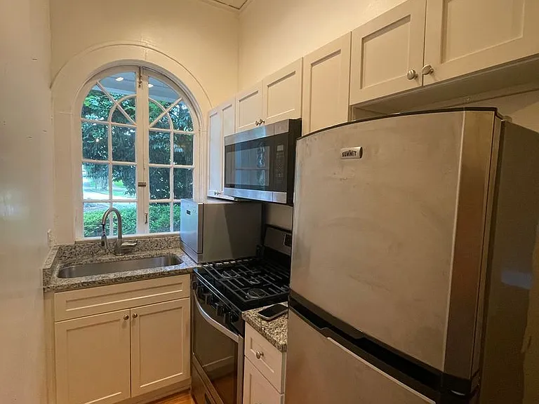 205 Ponce De Leon Ct — Photo 10