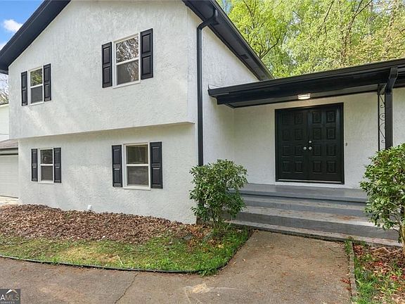 4th image of 4645 Dunwoody Club Dr