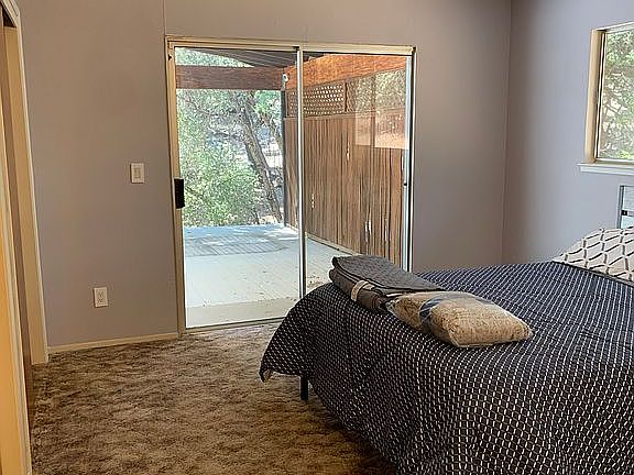 4th image of 20350 Midland Dr