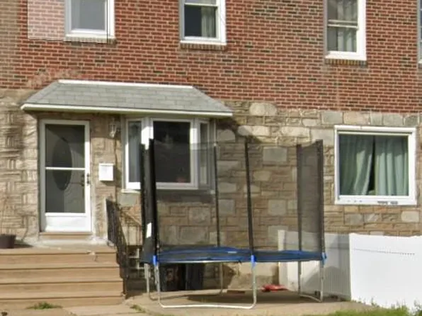 3035 Hellerman St, Philadelphia, PA 19149