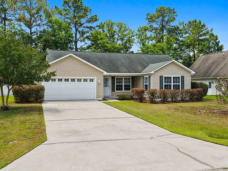 4697 Cockatoo Dr — Photo 2
