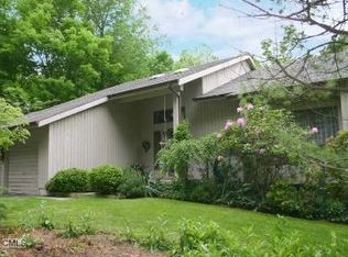 45 Old Washington Rd, Ridgefield, CT 06877