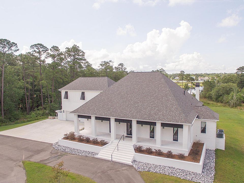 1st image of 10751 Plantation Ln
