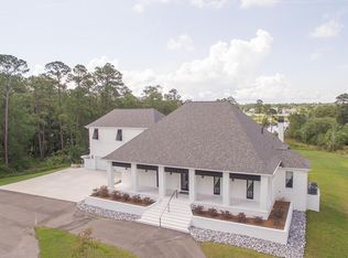 10751 Plantation Ln, Gulfport, MS 39503