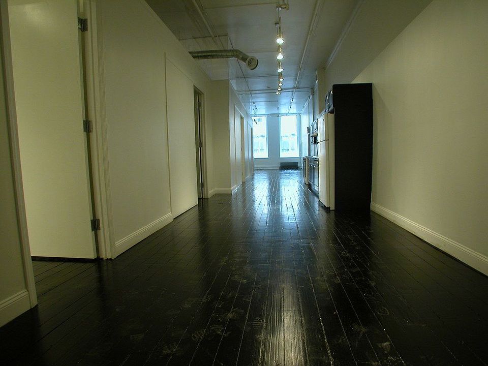 2nd image of 579 Broadway APT 3B