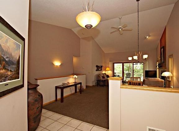 2nd image of 1495 Summit Shores Dr