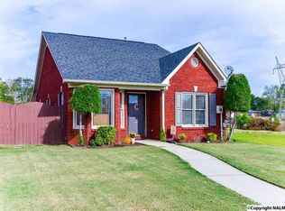 512 Aspen Way SW, Decatur, AL 35601