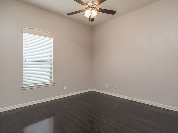 4th image of 2705 Mimosa St APT 1