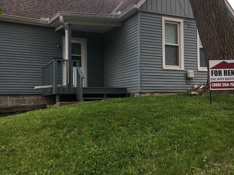 111 Colona Ave