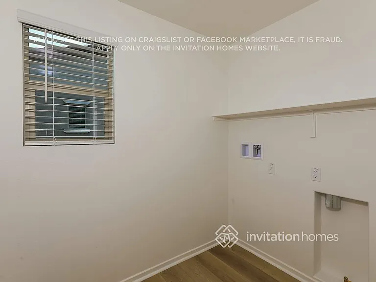 25032 Breccia Way — Photo 16