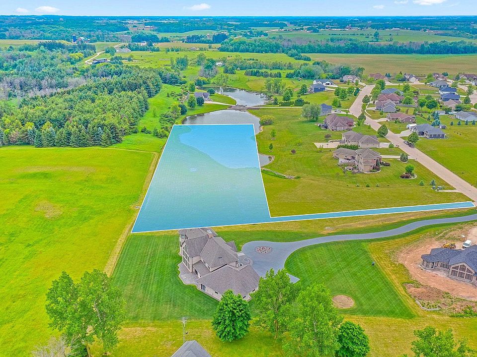 1st image of Silveridge Dr #9
