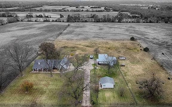 4th image of 4451 County Road 4410