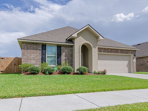 2nd image of 39363 Legacy Lake Dr