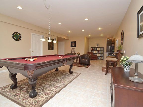 2nd image of 10904 Fossil Hill Dr