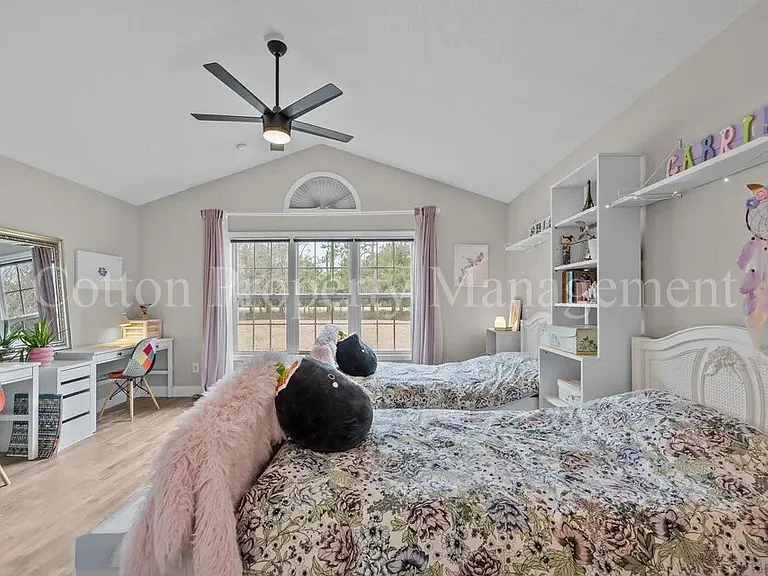 508 Azalea Dr — Photo 13