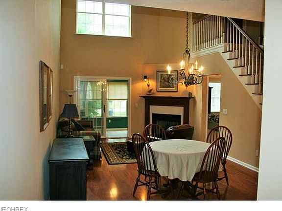 3rd image of 2036 E Reserve Cir