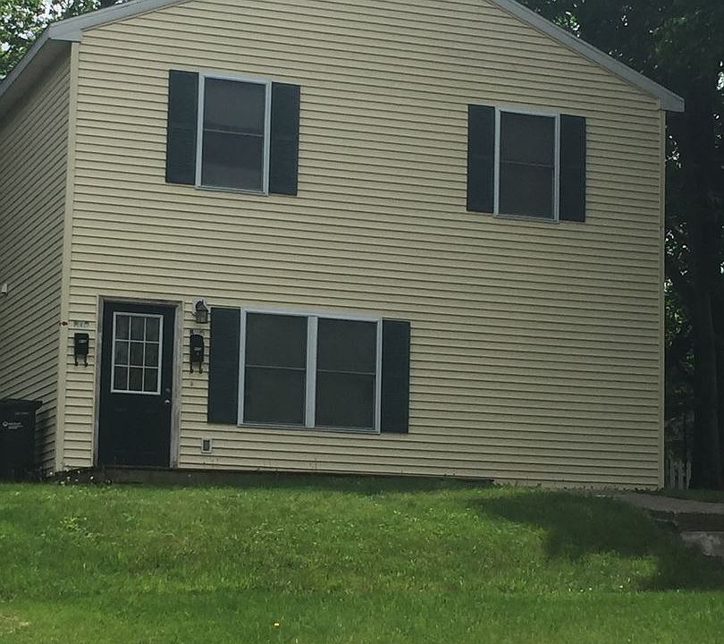 1st image of 810 E Washington St